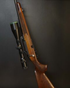 Tikka M695 7x64