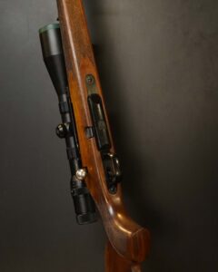 Tikka M695 7x64
